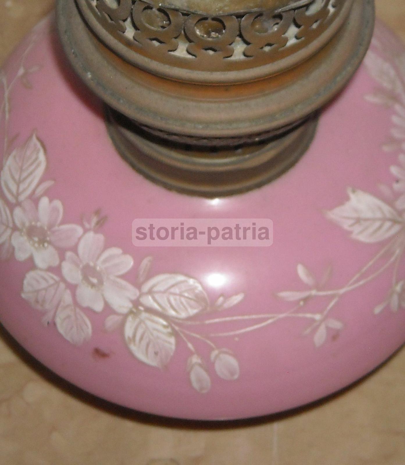 Antica Lampada, Vetro Opaline Rosa, Artistico Decoro Floreale, Lume Da Collezione immagine 5
