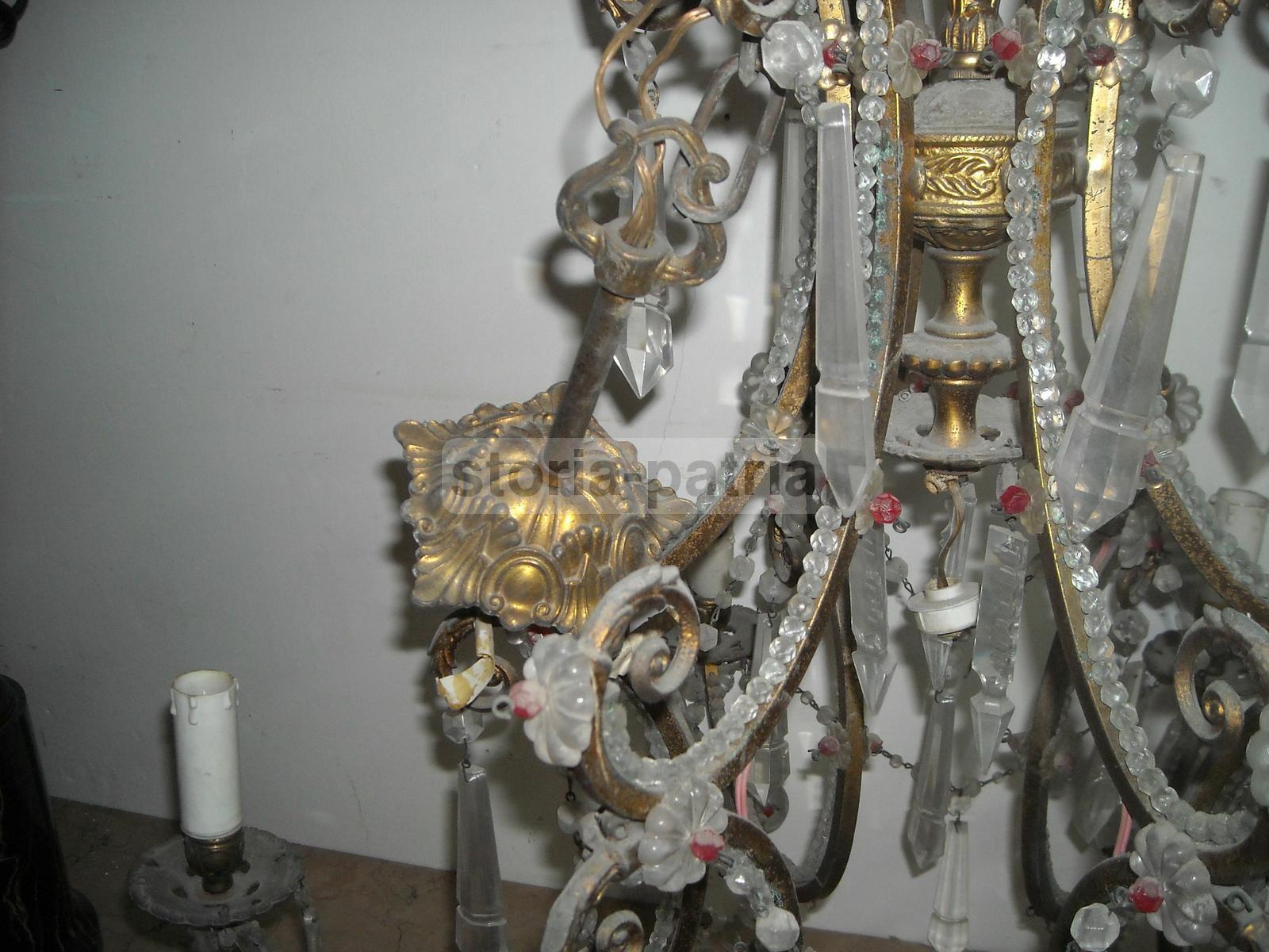 Bellissimo Grande Lampadario, Decorativo Ed Elegante, Antico, Utilissimo, d'Epoca immagine 9