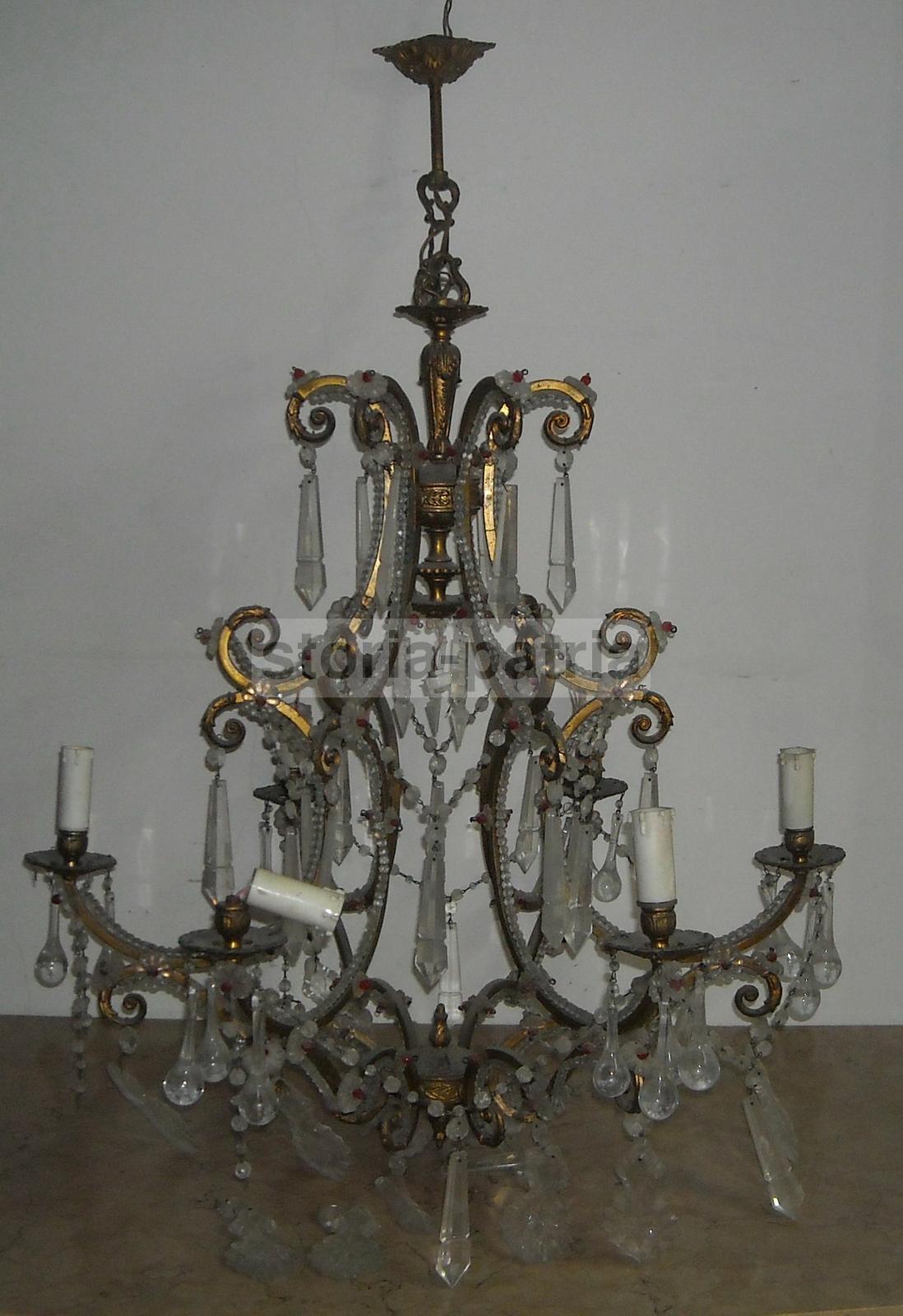 Bellissimo Grande Lampadario, Decorativo Ed Elegante, Antico, Utilissimo, d'Epoca immagine 12