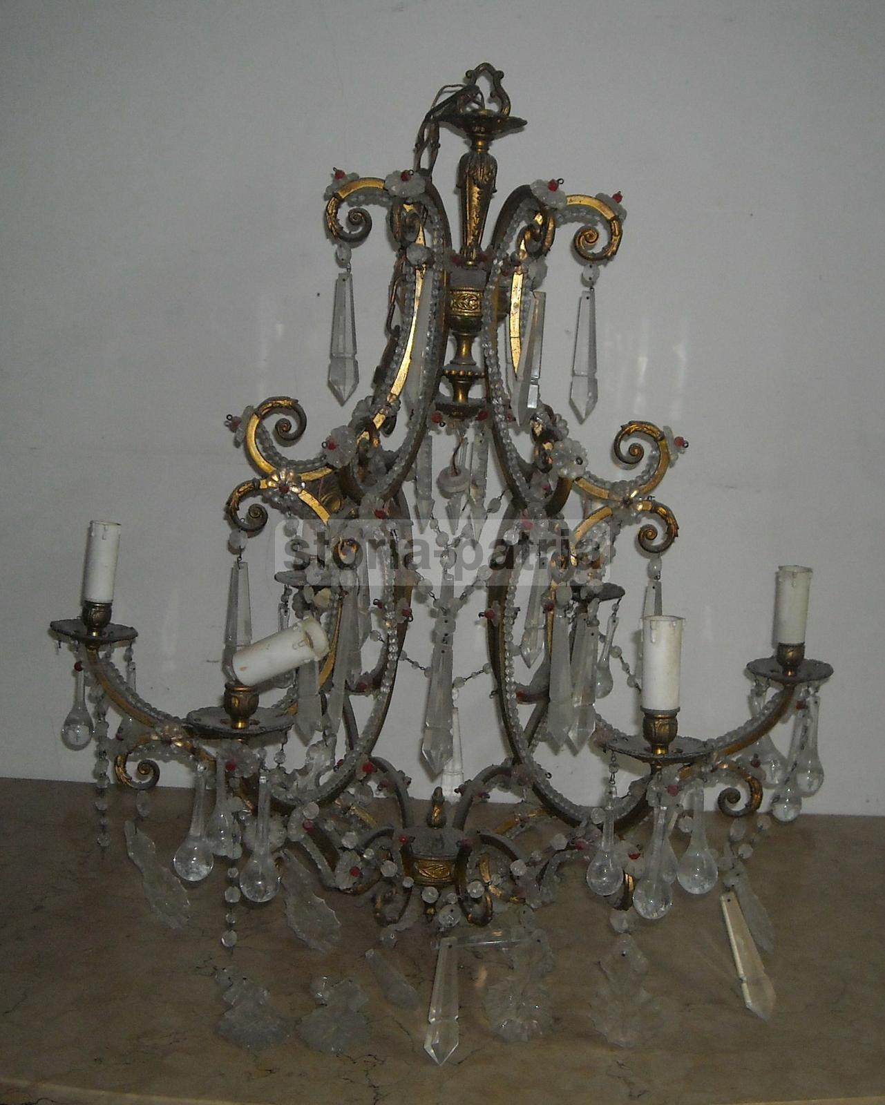 Bellissimo Grande Lampadario, Decorativo Ed Elegante, Antico, Utilissimo, d'Epoca immagine 13