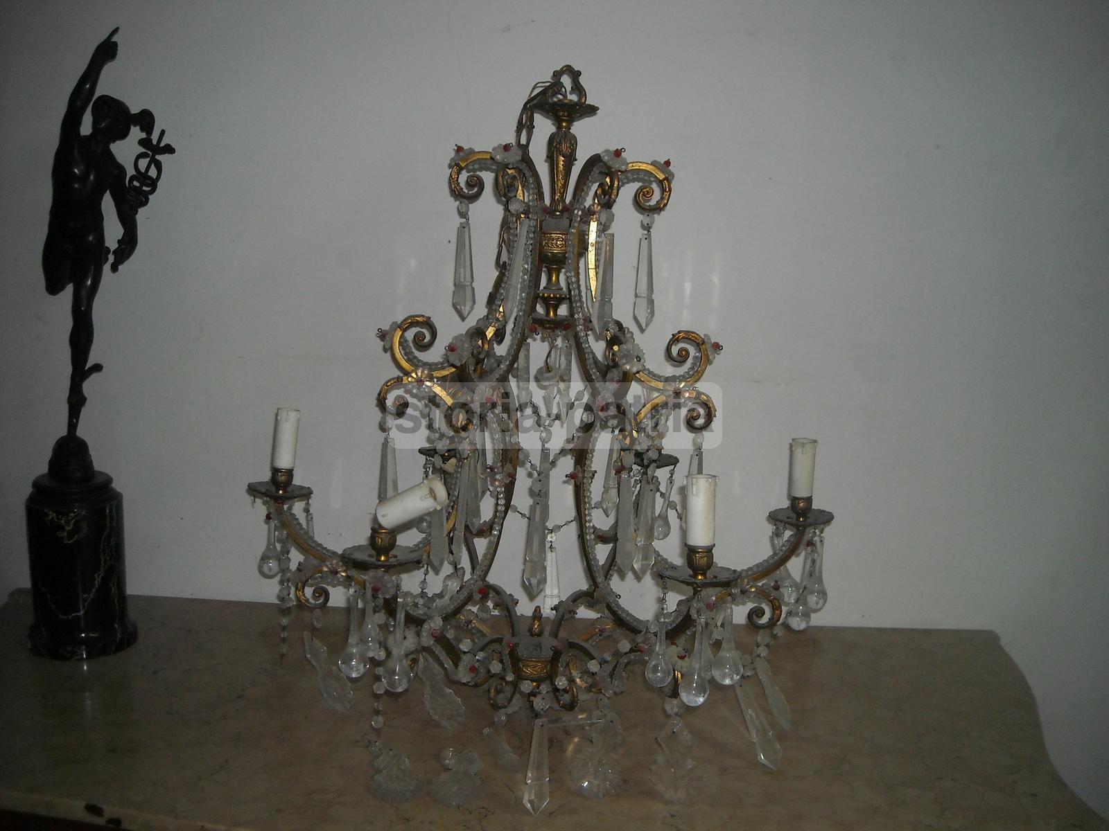 Bellissimo Grande Lampadario, Decorativo Ed Elegante, Antico, Utilissimo, d'Epoca immagine 14