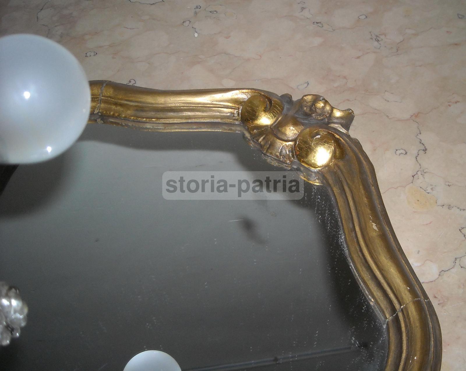 Decorativa Graziosa Specchiera, Con Lampada Applique, Vetro d'Epoca, Interessante immagine 5