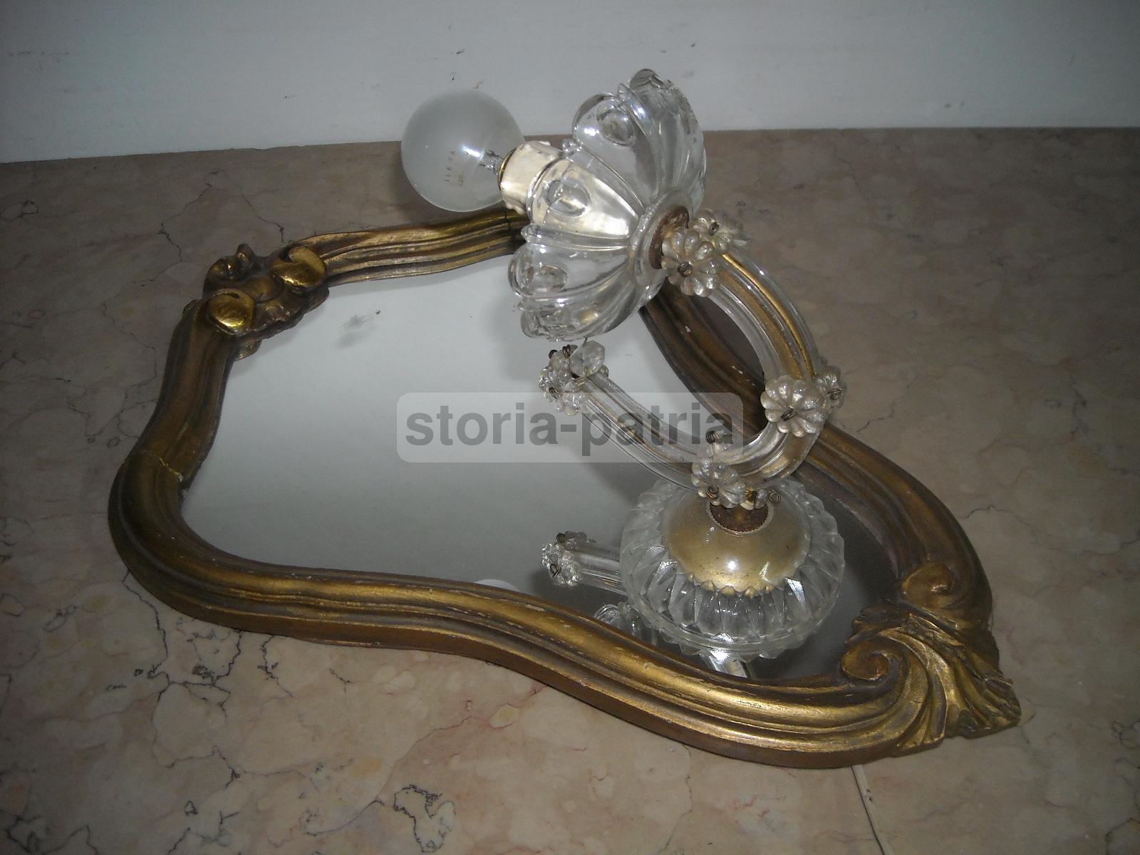 Decorativa Graziosa Specchiera, Con Lampada Applique, Vetro d'Epoca, Interessante immagine 6