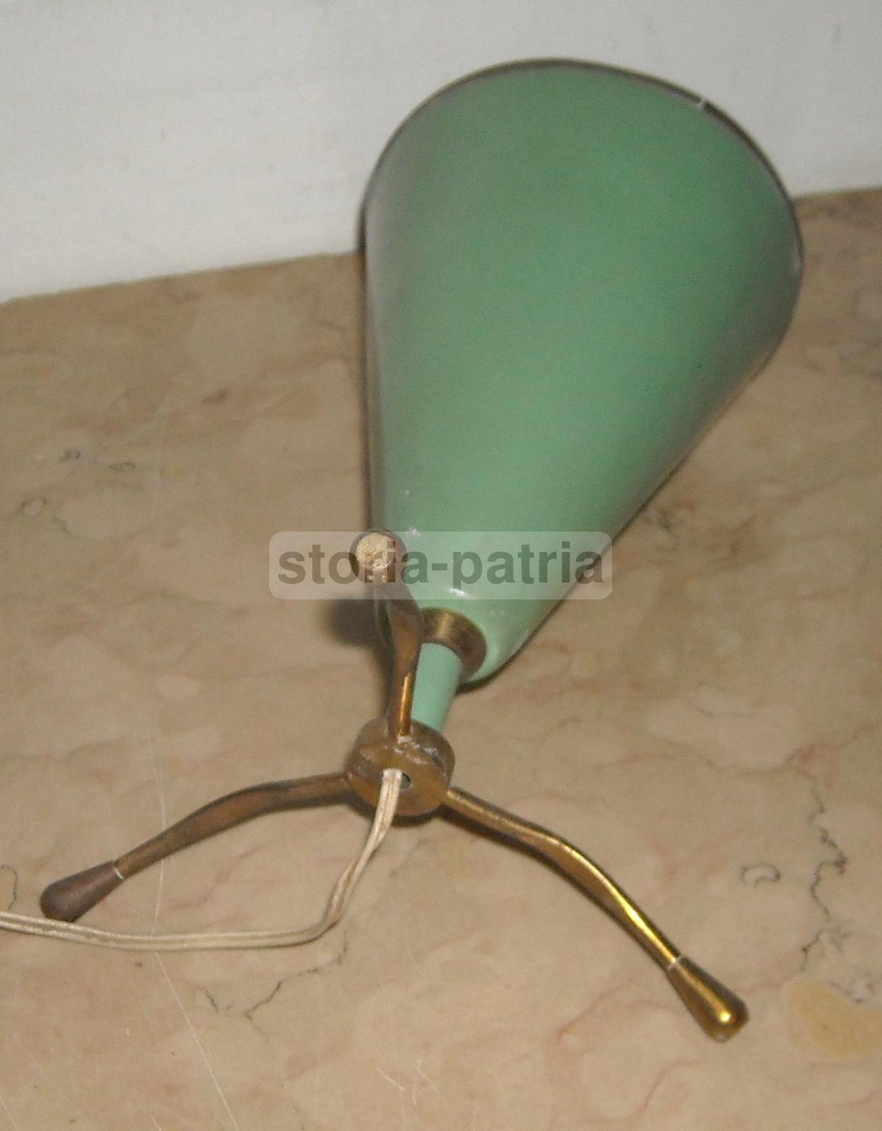 Modernariato, Design, Decorativa Lampada d'Epoca, Metallo Laccato, Inusuale Lumetto immagine 1