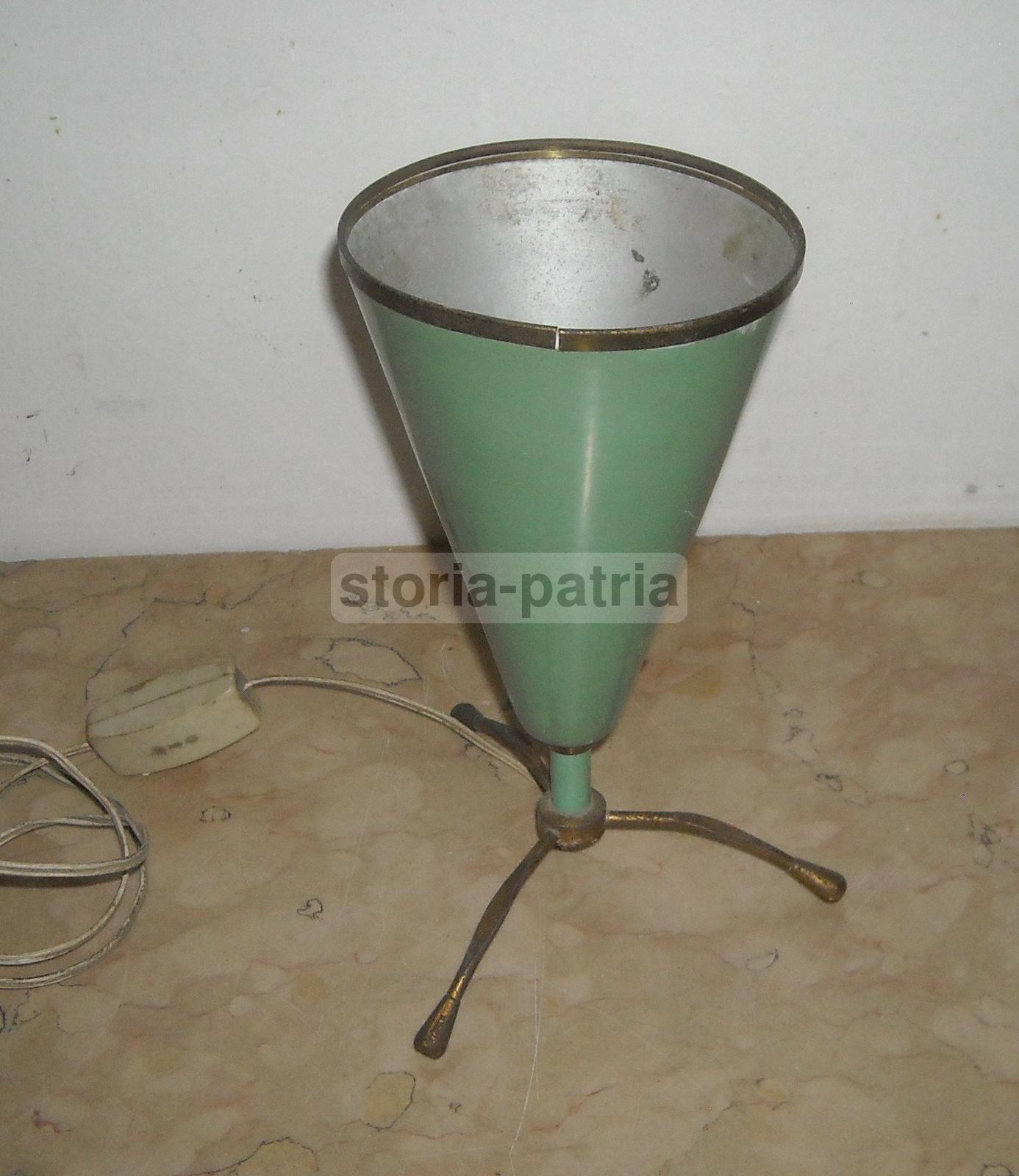 Modernariato, Design, Decorativa Lampada d'Epoca, Metallo Laccato, Inusuale Lumetto immagine 2