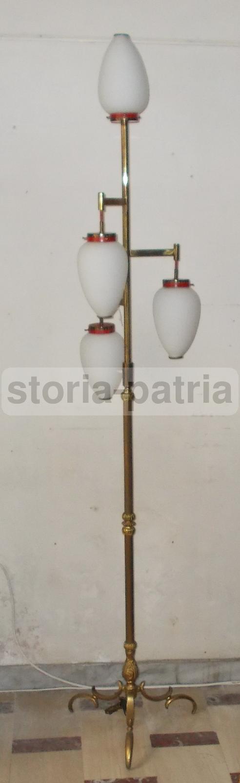 Modernariato, Design, Stilizzata Decorativa Lampada Piantana, Decorativa, Con Vetri immagine 1